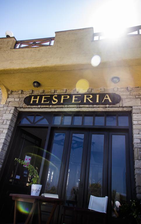 Hesperia Hotel Karlovassi Buitenkant foto