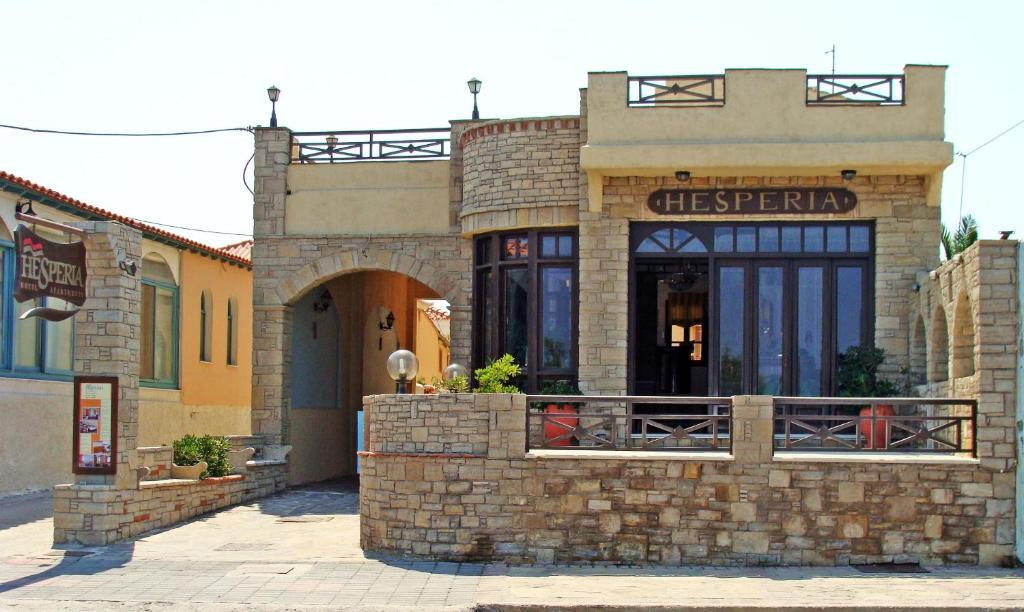 Hesperia Hotel Karlovassi Buitenkant foto